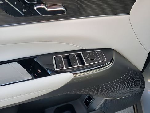 Certified 2024 Cadillac Lyriq Luxury w/ LPO, Floor Liner Package image 25