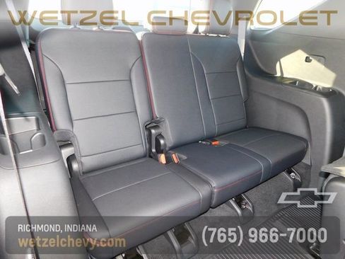 New 2026 Chevrolet Traverse RS w/ LPO, Floor Liner Package AWD/4WD image 33