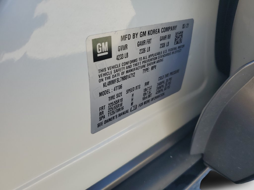 Used 2022 Buick Encore GX Essence w/ Advanced Technology Package FWD image 28