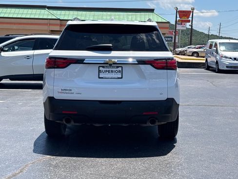 Used 2022 Chevrolet Traverse LT AWD/4WD image 4