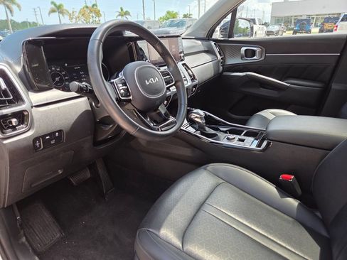 Used 2023 Kia Sorento SX FWD image 31