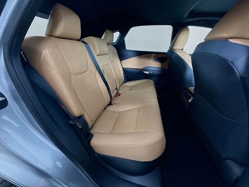 Certified 2025 Lexus RX 350 Premium Plus image 29