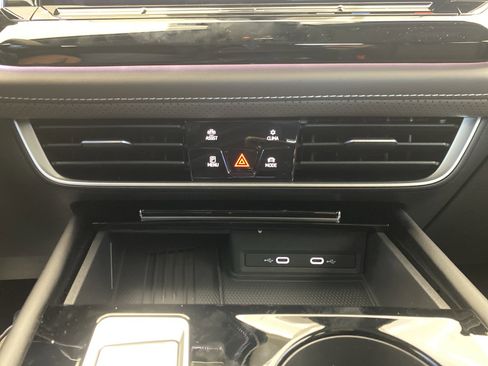 New 2026 Volkswagen Atlas SEL image 21