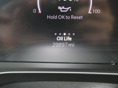 Used 2024 Jeep Grand Cherokee L Laredo image 21