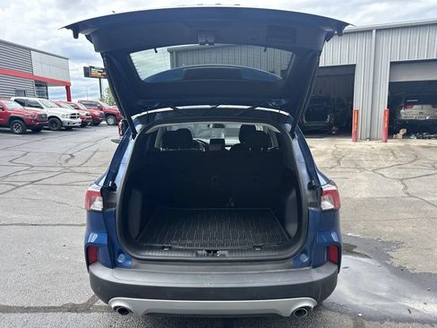 Used 2022 Ford Escape SE w/ Convenience Package AWD/4WD image 10
