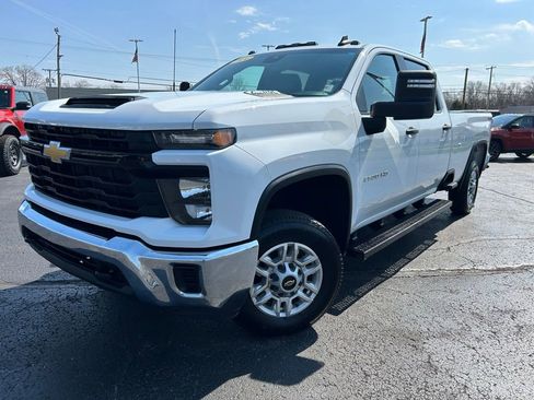 Used 2024 Chevrolet Silverado 2500 W/T w/ WT Convenience Package image 9