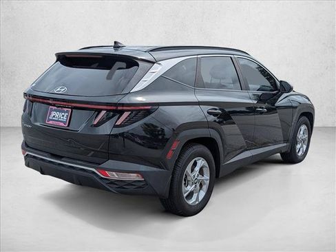 Used 2023 Hyundai Tucson SEL FWD image 5