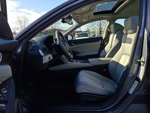 Certified 2020 Honda Accord EX image 12