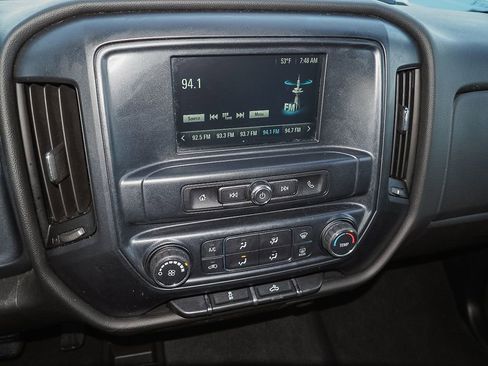 Used 2019 Chevrolet Silverado 1500 Custom w/ Custom Convenience Package image 14