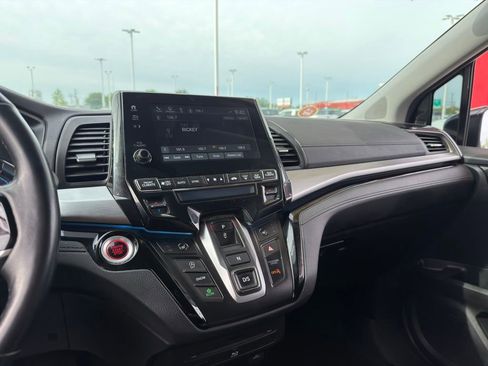 Used 2021 Honda Odyssey Touring image 22