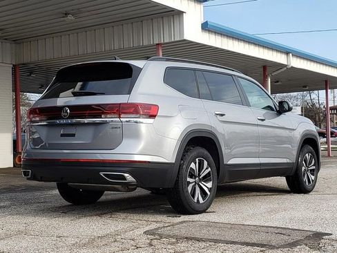 New 2026 Volkswagen Atlas SE AWD/4WD image 3