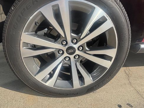 Used 2021 Ford Expedition Limited RWD image 13