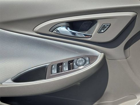 Certified 2023 Chevrolet Malibu LS FWD image 14