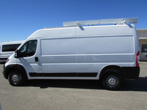 Used 2023 RAM ProMaster 2500 FWD image 10