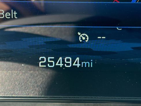 Used 2025 Chevrolet Equinox LT image 40