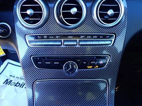 Used 2017 Mercedes-Benz C 300 4MATIC Sedan image 17