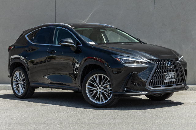 Used 2024 Lexus NX 350h AWD w/ Luxury Package image 17