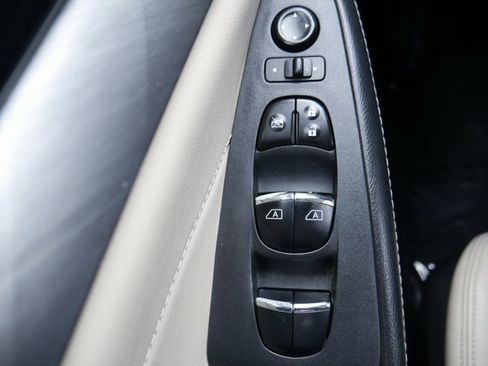 Used 2018 Nissan Maxima 3.5 SV image 27