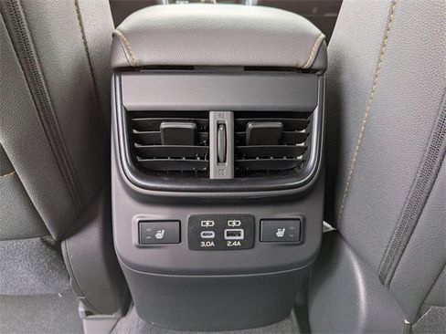 Used 2025 Subaru Outback Wilderness image 24