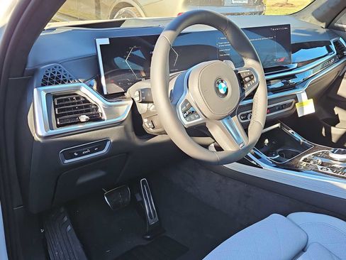 New 2026 BMW X7 xDrive40i image 10