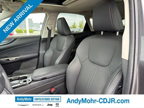 Used 2025 Lexus NX 350h AWD w/ Accessory Package (2T) image 13