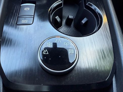 Certified 2023 Nissan Rogue S image 23