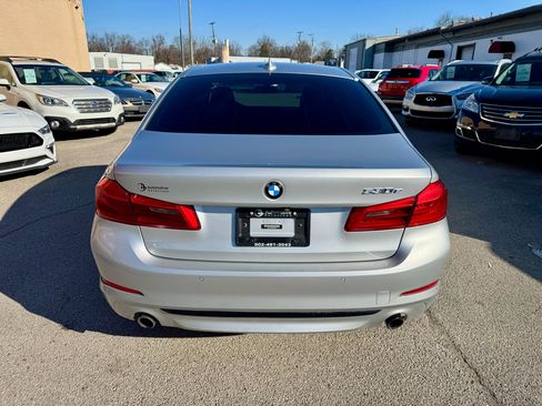Used 2019 BMW 530e xDrive w/ Convenience Package image 10
