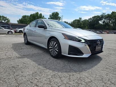 Used 2024 Nissan Altima 2.5 SV