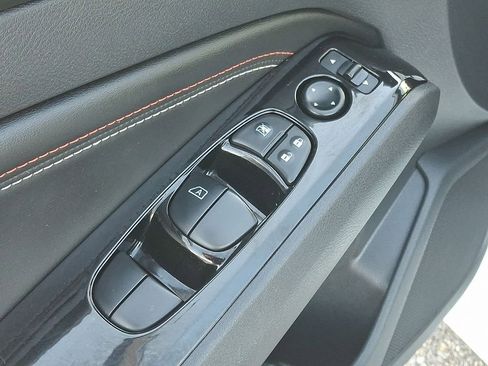 Used 2023 Nissan Altima 2.5 SR w/ SR Premium Package image 14