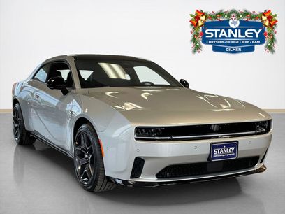 New 2024 Dodge Charger R/T w/ Plus Group