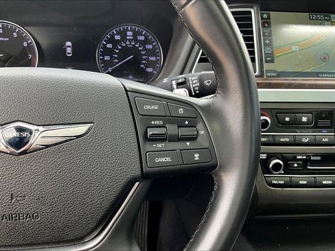 Used 2017 Genesis G80 3.8 w/ Option Group 03 image 26