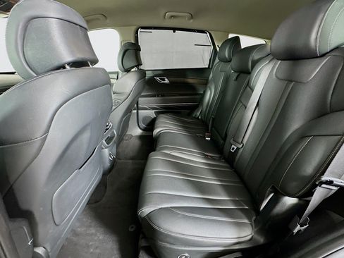 Used 2024 Genesis GV80 2.5T AWD/4WD image 9
