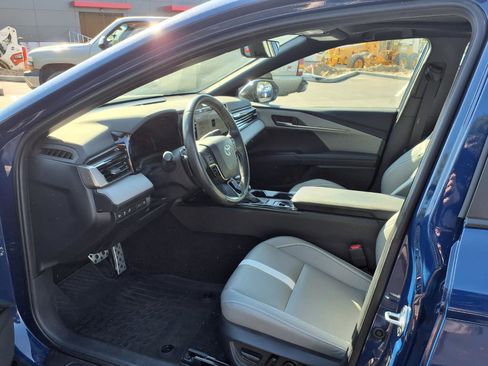 Used 2025 Toyota Camry SE w/ Multimedia Upgrade Package FWD image 21