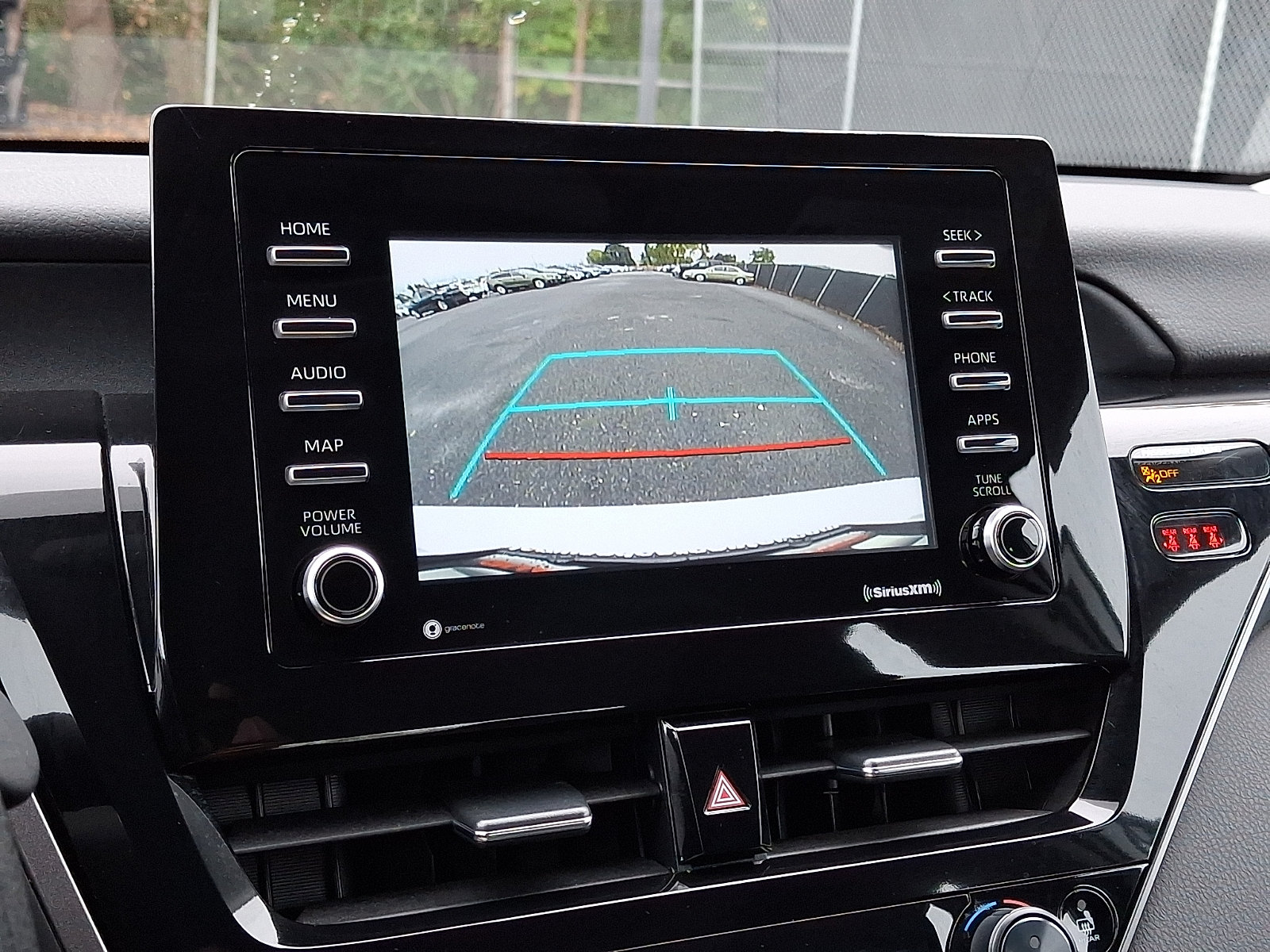 Used 2022 Toyota Camry LE FWD image 18