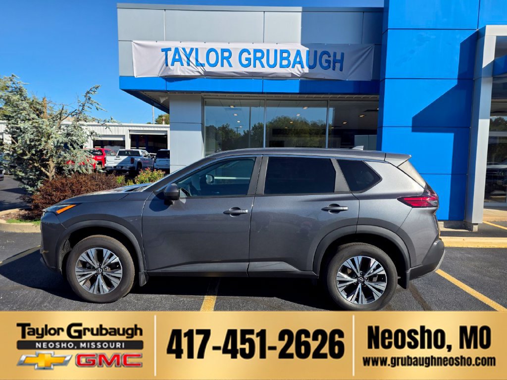 Used 2023 Nissan Rogue SV AWD/4WD image 1