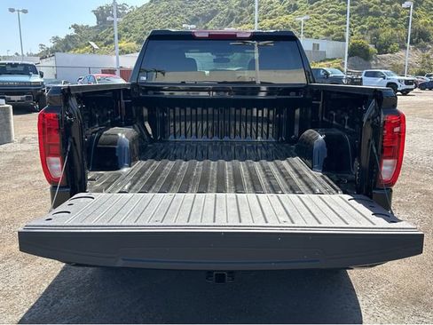New 2026 GMC Sierra 1500 Elevation image 31