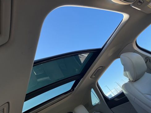 Used 2019 Lincoln MKC Reserve image 30