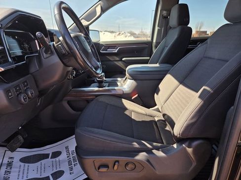 Used 2023 Chevrolet Silverado 1500 RST image 18