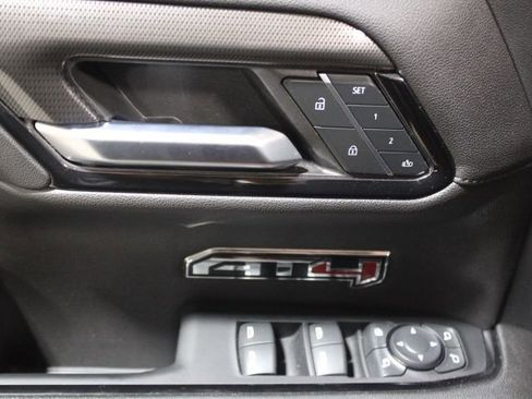 Used 2024 GMC Sierra 1500 AT4 w/ Technology Package image 19