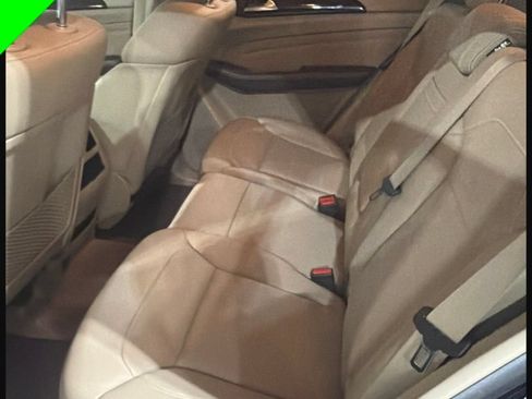 Used 2015 Mercedes-Benz ML 350 4MATIC image 8