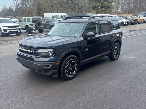 Used 2022 Ford Bronco Sport Outer Banks w/ Tech Package image 1