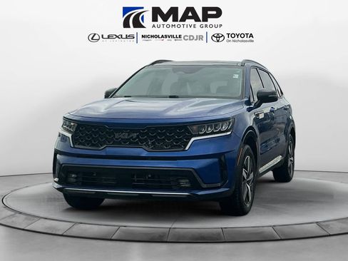Used 2022 Kia Sorento EX w/ Panoramic Sunroof Package image 1