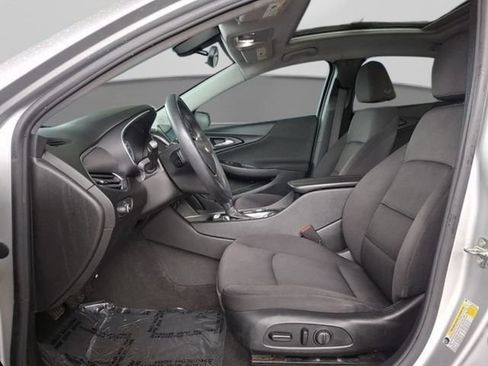 Used 2021 Chevrolet Malibu LT FWD image 15