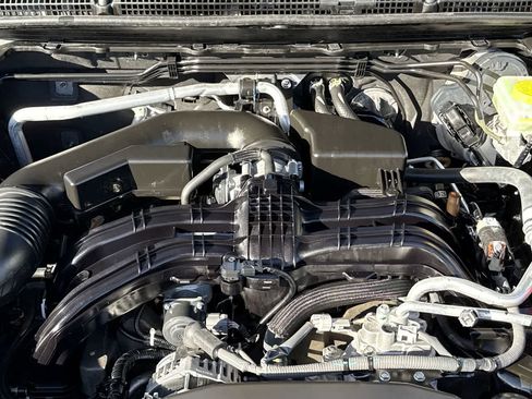 Certified 2025 Subaru Outback Limited image 13