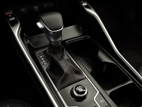 Used 2023 Kia Sorento S w/ Panoramic Sunroof Package image 21