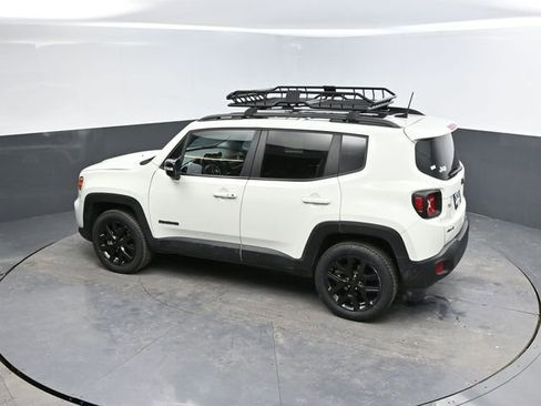 Used 2022 Jeep Renegade Altitude w/ Sun/Sound Group image 39