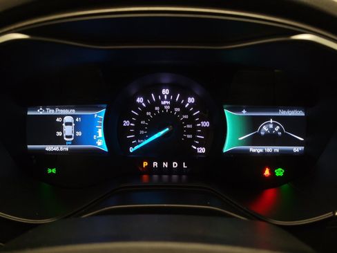 Used 2019 Ford Fusion SE FWD image 23