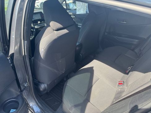 Used 2018 Toyota C-HR XLE FWD image 34
