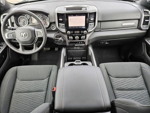 New 2026 RAM 1500 4x4 Crew Cab image 12