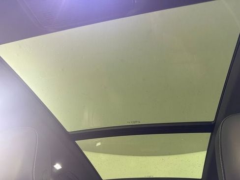 New 2026 Volkswagen Tiguan SE R-Line image 24